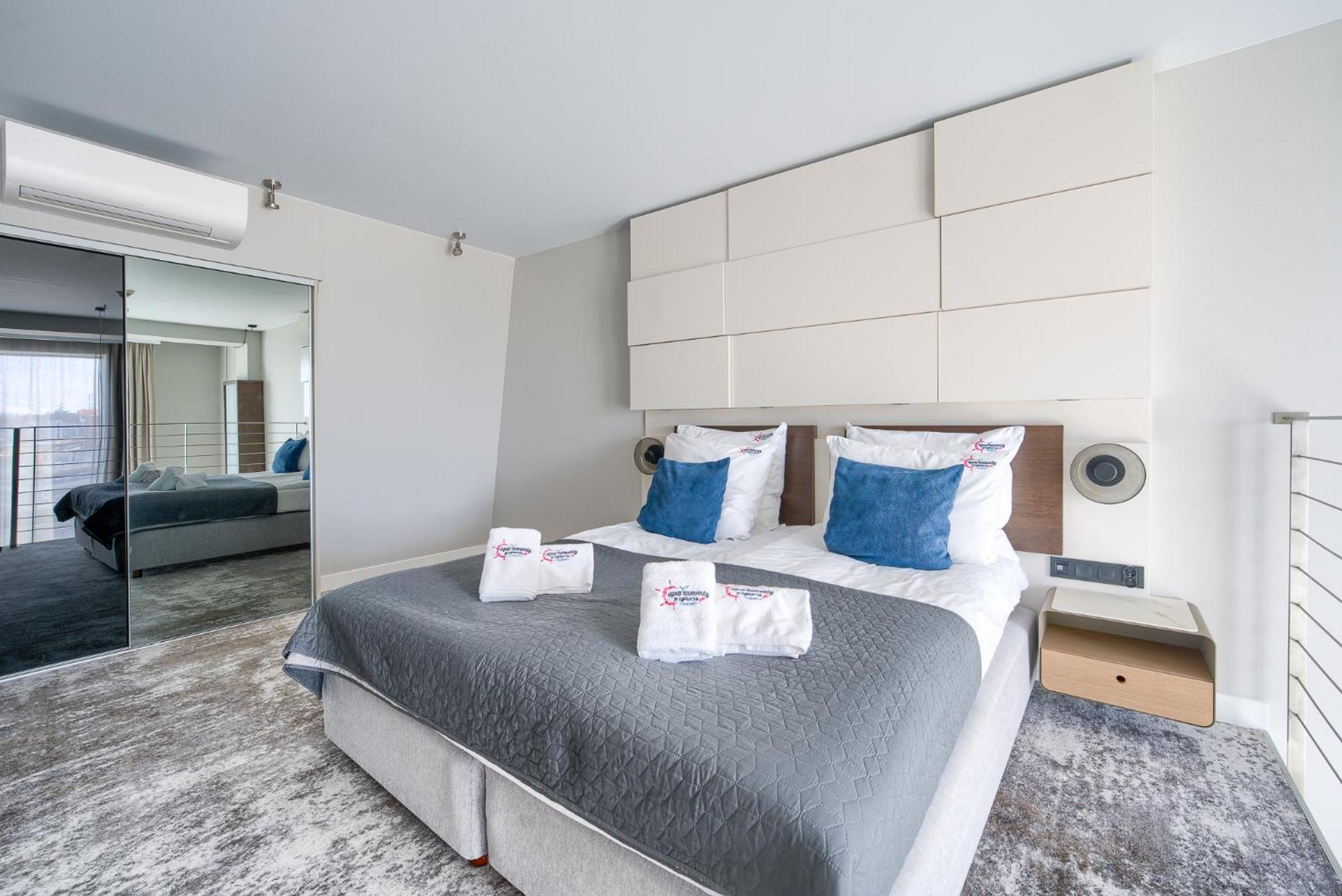 Apartamentyprzymorzu Marine***** Apartament Dwupoziomowy Z Widokiem Na Morze โควอบเซก ภายนอก รูปภาพ